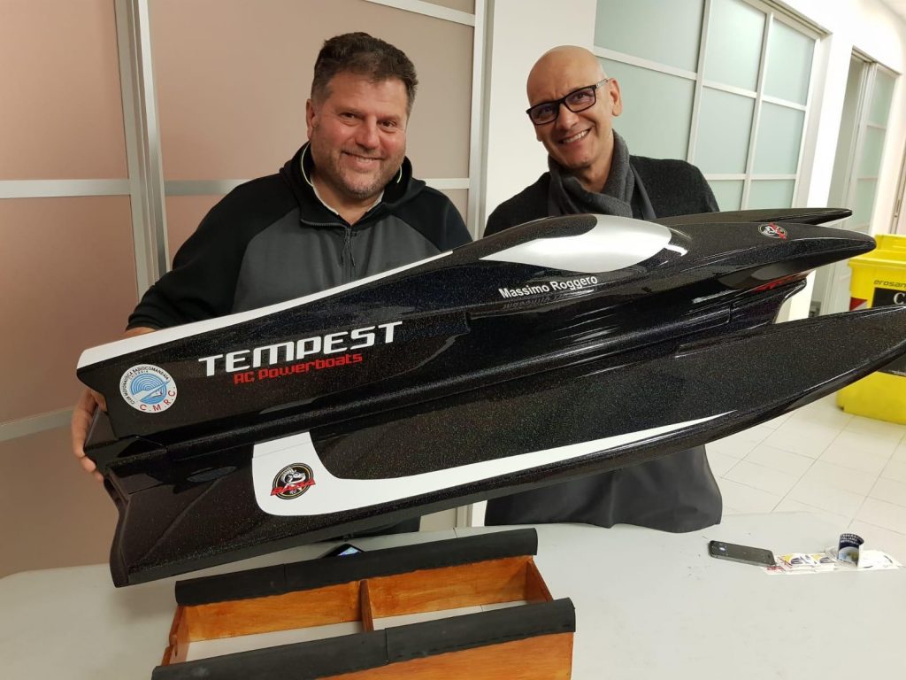 Baba Racer F1 1/4 Baba Tiengo Racing - Tempest Rc Boats